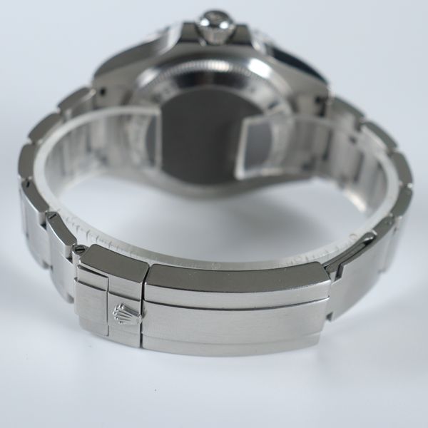 Rolex Sea-Dweller 16660